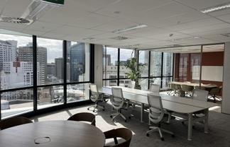 Midtown Suites with Premium Amenities