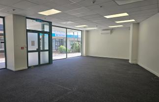 87sqm Open-Plan Office in Porirua
