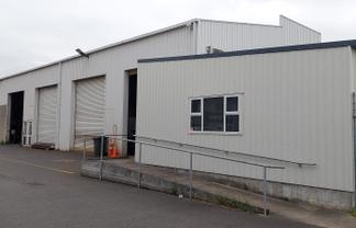 Includes massive excess yard!