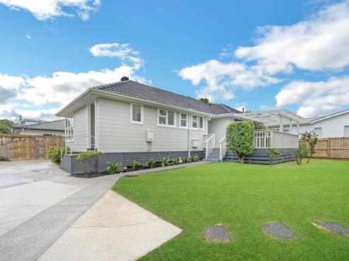 61 Greenslade Crescent, Northcote
