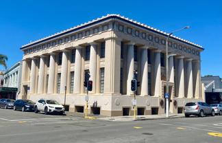 Iconic Executive Napier Office