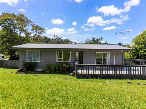 21 Erica Road, Sunnynook