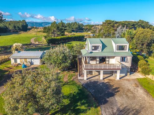 593 Waikawa Beach Road, Waikawa Beach