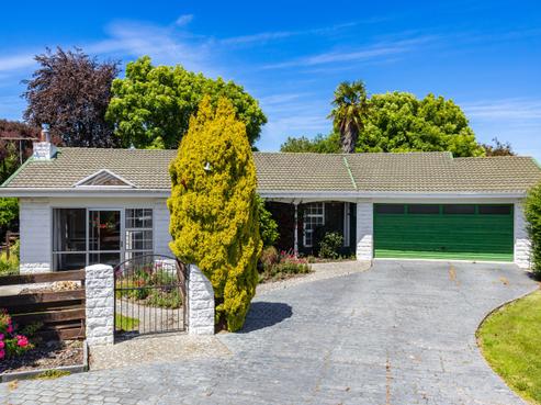 15 Manor Place, Redwoodtown
