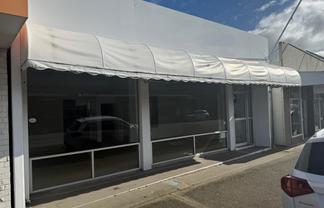 CENTRAL ŌTAKI OFFICE/SHOPFRONT!