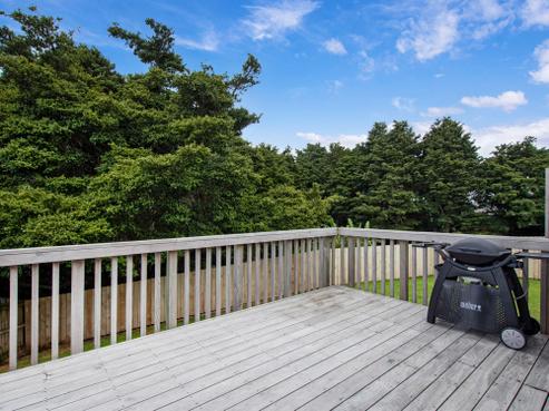 62 Pebble Beach Boulevard, Kamo