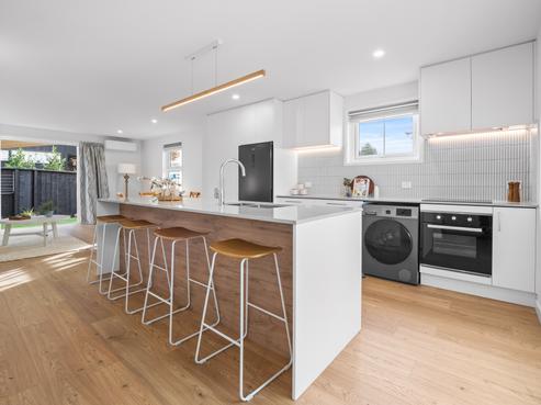 4/65 Stanmore Road, Linwood