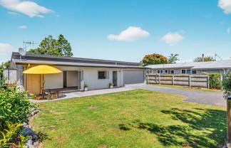 2/18 Frederick Street, Two Mile Bay