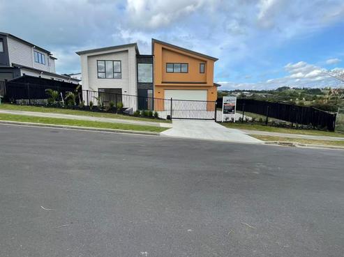 4 Hutukawa Drive, Beachlands