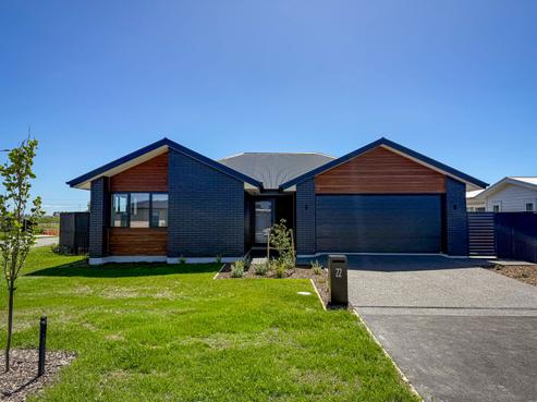 22 Longfields Road, Lincoln