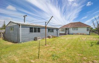 1 Gladstone Street, Foxton