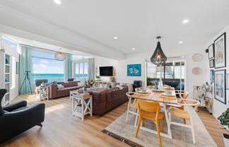 68 Owhiro Bay Parade, Owhiro Bay