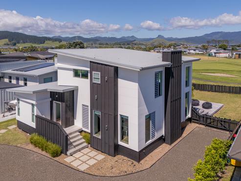 116 Taupata Way, Matarangi