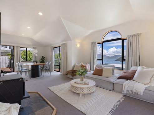 12B Windsor Place, Queenstown Central