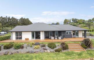 4 Summerhill Drive, Papamoa