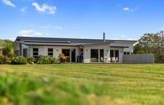 29 Royal Ascot Drive, Papamoa