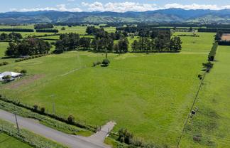 231 Hughes Line, Carterton