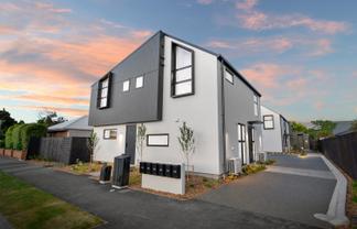 1-5/134 Barrington Street, Somerfield