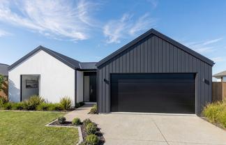 LOT 9/185 Cavendish Road, Casebrook