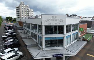 Premium corner office with beach outlook