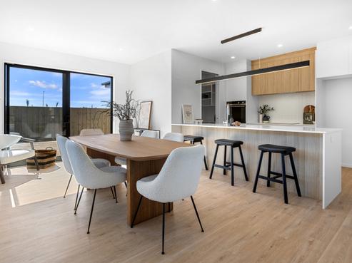 6 Longfields Road, Lincoln
