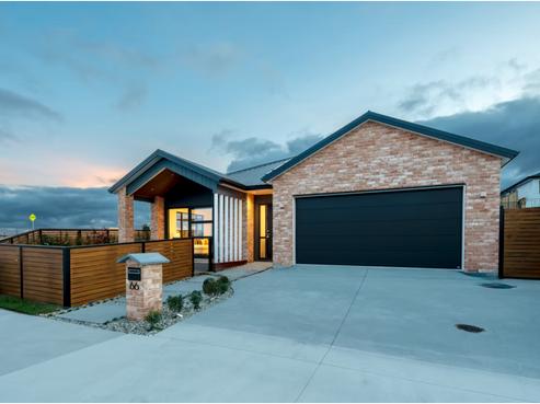 66 Tipu Crescent, Wainui
