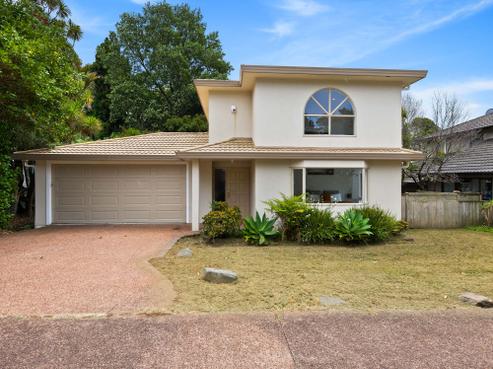 22 Poturi Streams Avenue, Titirangi