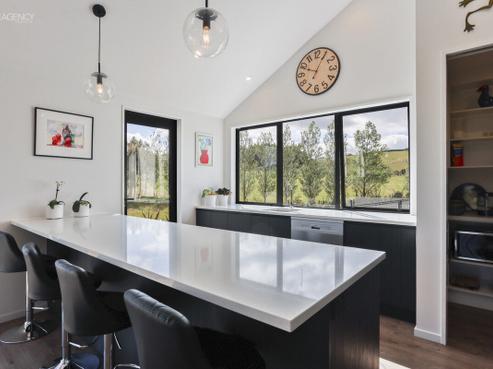 27 Mairangi Lane, Oxford