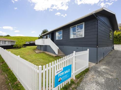 13 Pygmalion Place, Dinsdale