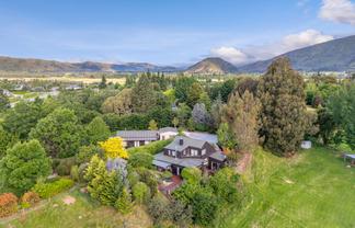 23 Studholme Road, Wanaka