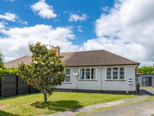 12 Le Quesne Place, Fairfield