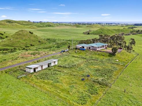319 Opourapa Road, Rahotu