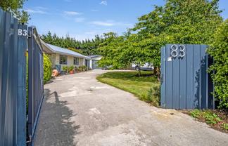 83 Whiterocks Road, Weston