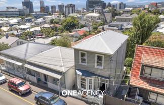 197A & B Grant Road, THORNDON