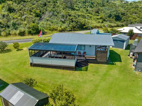 120 Goldfields Drive, Matarangi