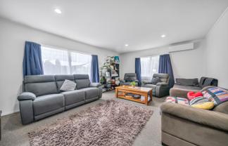 16A Wilson Place, Papakura