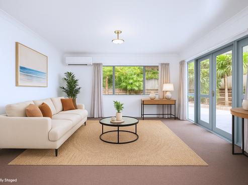 6/7 Robins Road, Judea
