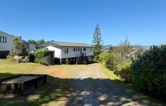 9 Grey Street East, Mangonui