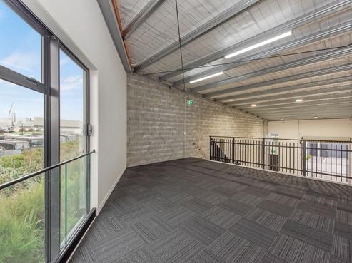 12/4 Spring Garden Avenue, Westgate
