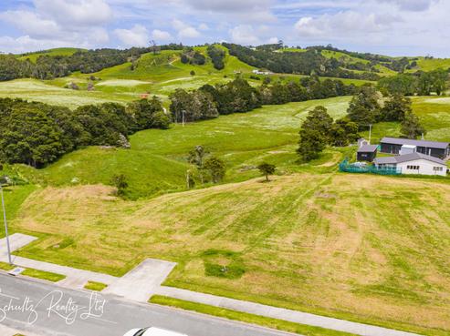 18 Arahanga Road, Paparoa