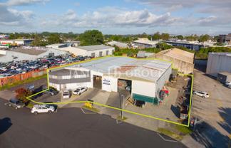 Cost-Effective with Dual Access & Yard | 1,291m²