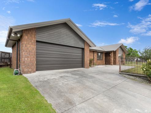 90 Stirling Drive, Morrinsville