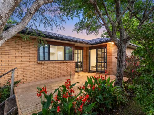 40 Cottesmore Place, Huntington Park