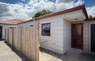 7/6 Taka Street, Takanini