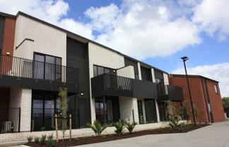 11/10-12 Humphreys Place, Mangere