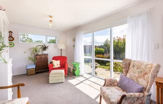 113 and 11 Grey Street, Woodville