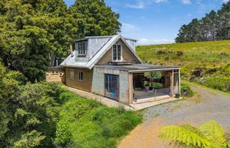 213 Peach Orchard Road, Whakapara