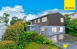 2/31 Lanigan Street, Birkdale