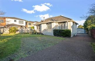 15 Weston Avenue, Papatoetoe