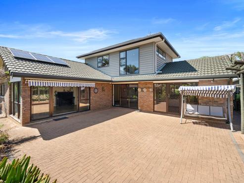 19 Loloma Drive, Half Moon Bay